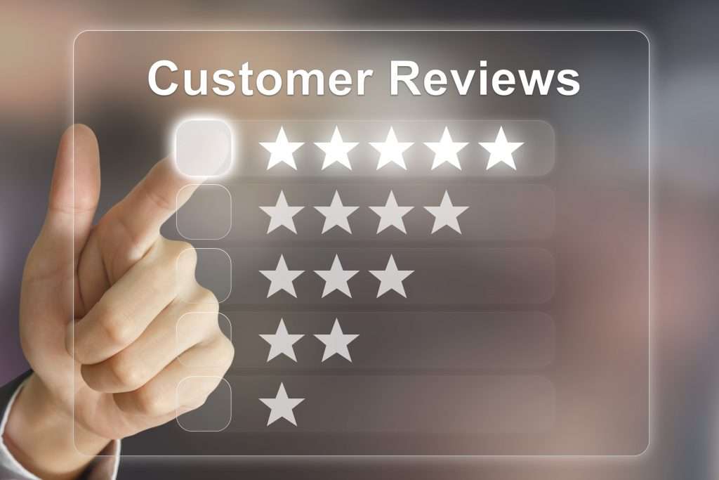 Office cleaning customer giving a 5 star review